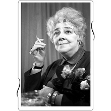 Книга "Фаина Раневская. Жизнь, рассказанная ею самой", Раневская Ф.