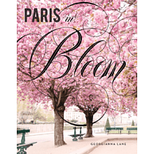 Книга на английском языке "Paris in Bloom"