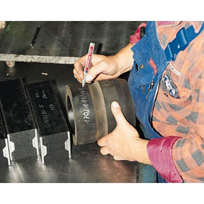 Маркер перманентный на нитрокраске Edding "750", серебристый - 9