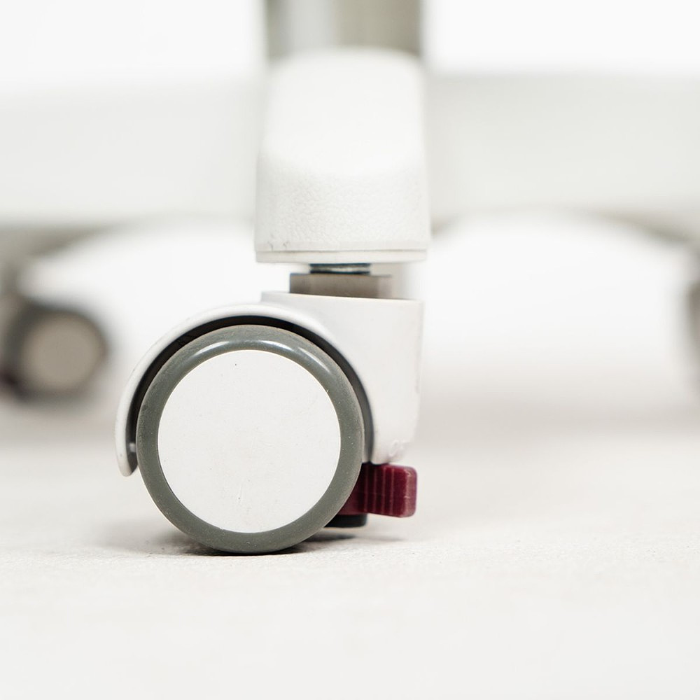 Кресло детское Ergosmart Antey, ткань, пластик, корпус белый, подставка для ног, с чехлом розовым, серый - 5