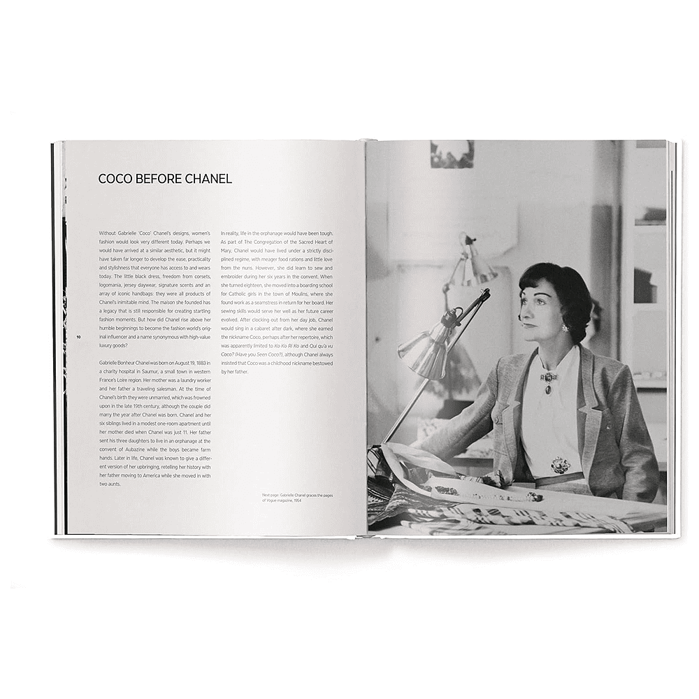 Книга на английском языке "The Ultimate Guide to Chanel Bags", Alexandra Fullerton - 3