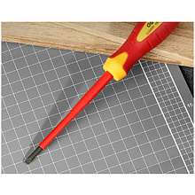 Отвертка диэлектрическая Deli YS EDL5141001, SL4х100 мм, желтый, красный