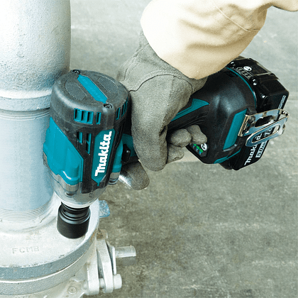 Аккумуляторный гайковерт MAKITA DTW300RTJ, 18 В, 330 Нм, 1/2", 5.0Ачx2, кейс - 10