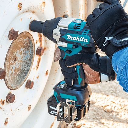 Аккумуляторный гайковерт MAKITA DTW700RT1J, 18 В, 700 Нм, 1/2", 5.0Ачx2, MakPac 2 - 4