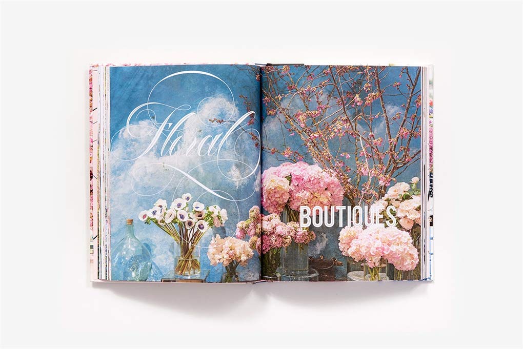 Книга на английском языке "Paris in Bloom", Lane G. - 3