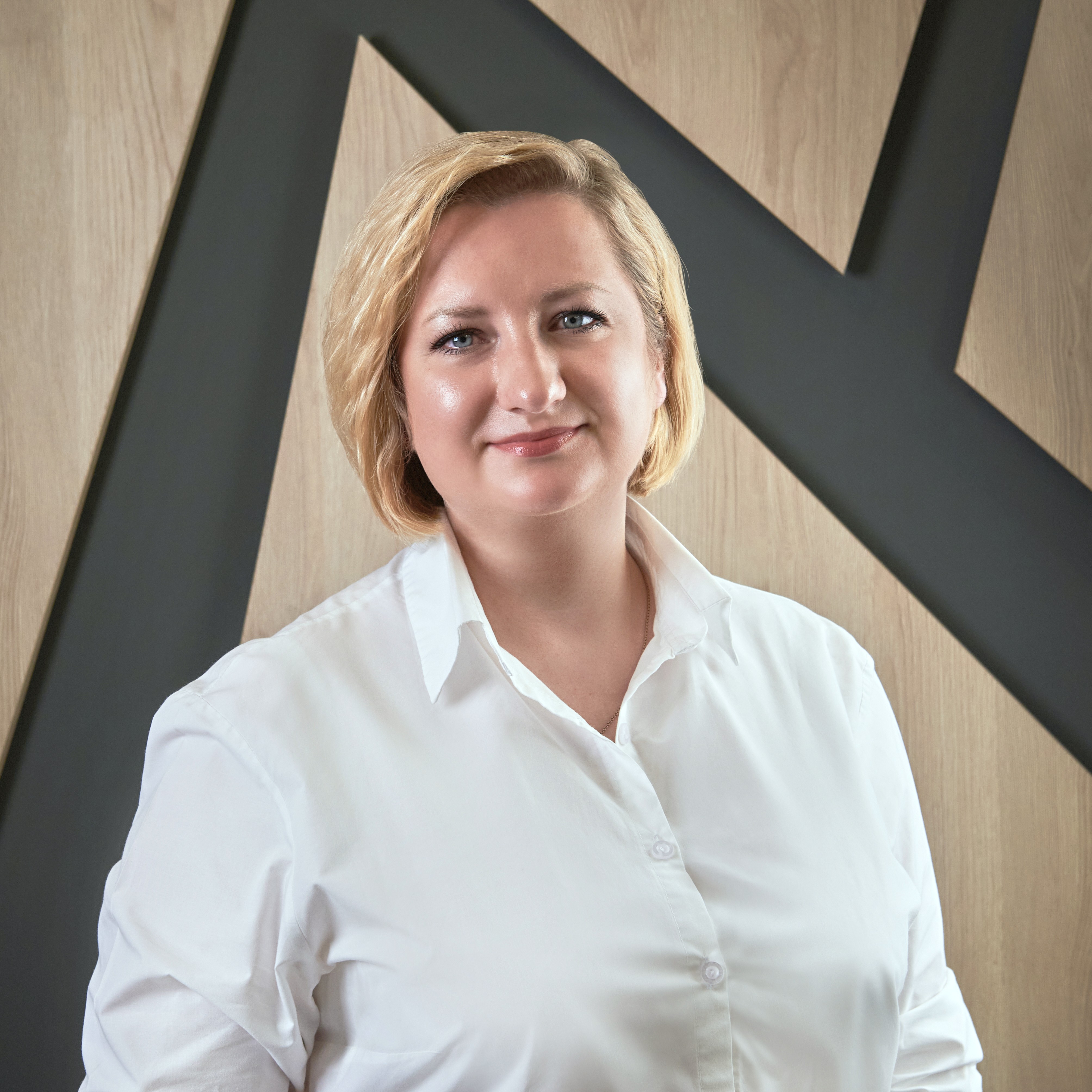 Полякова Ирина