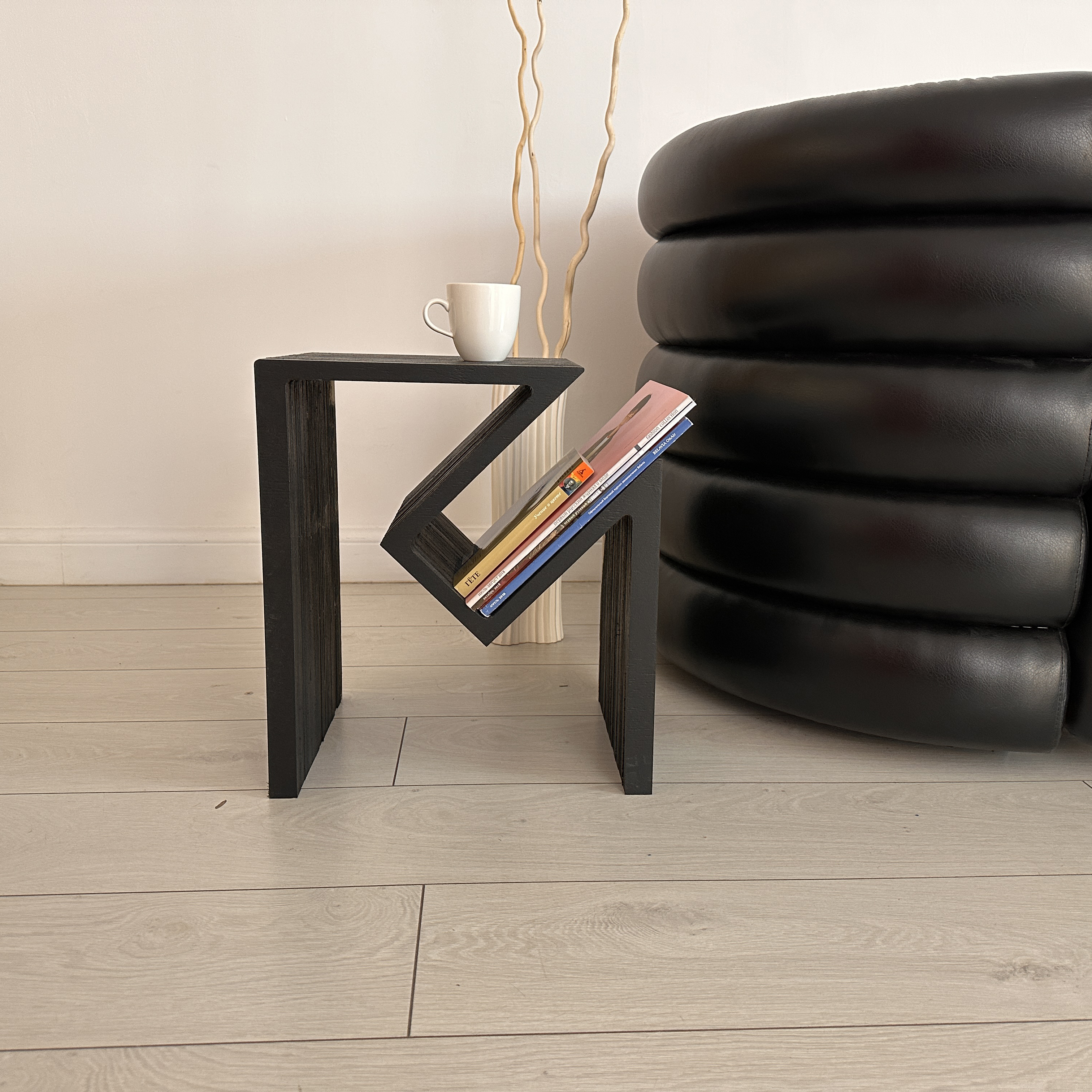 Стол прикроватный Karlinwood CORNER S 400х324x450 мм, фанера натуральная