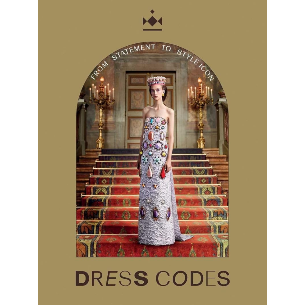 Книга на английском языке "Dress Codes. From Statement to Style Icon"