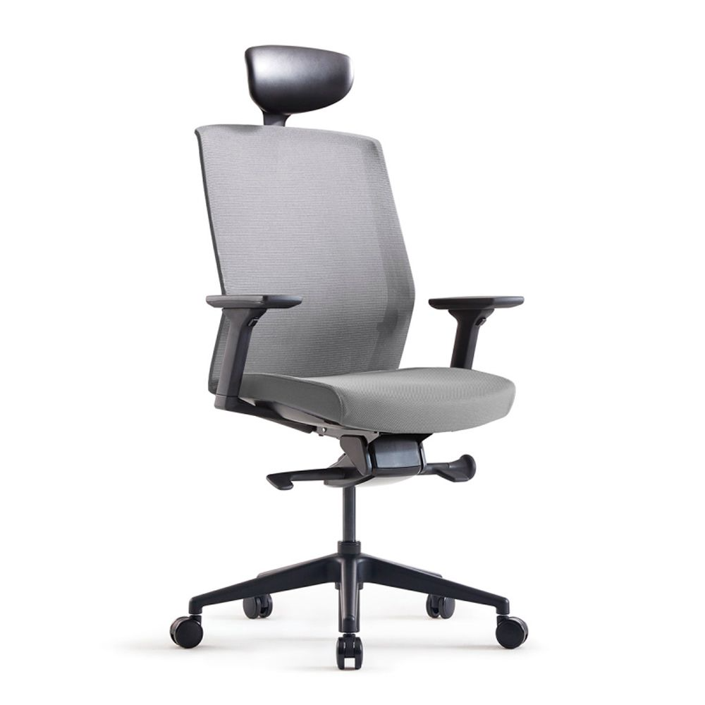 Кресло для руководителя Bestuhl "J1", черная рама