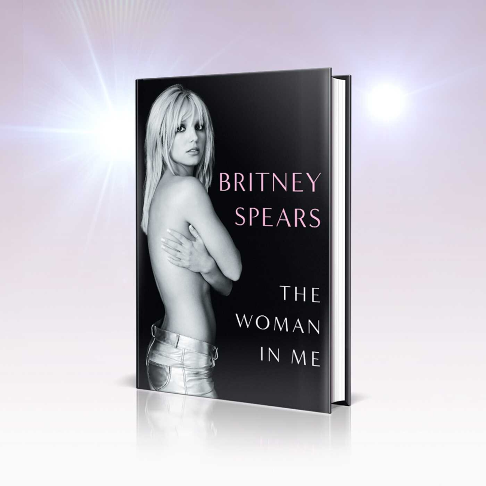 Книга на английском языке "The Woman in Me", Britney Spears