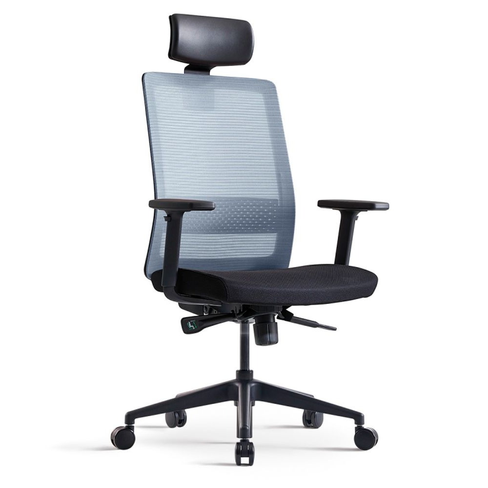 Кресло для руководителя Bestuhl "S30", черная рама